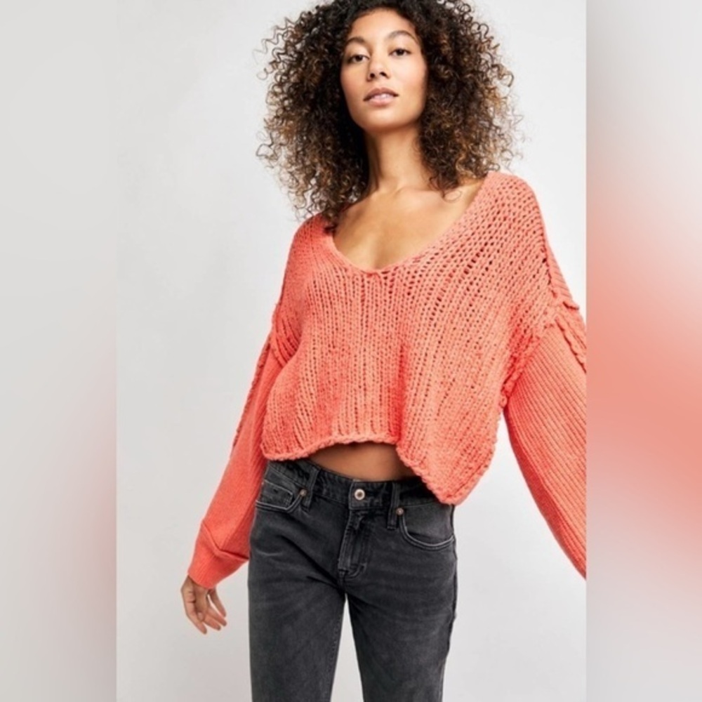 Free People Sea Bright Sweater in Watermelon Smile Size L NWT Chunky Knit Gift!